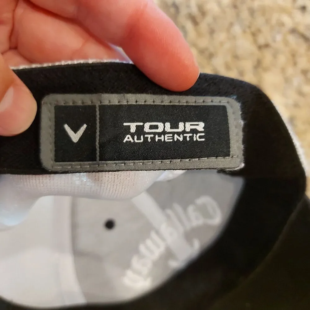 Callaway Golf XHOT TOUR AUTHENTIC Men's Hat Size L/XL Gray/White Mesh ODYSSEY
